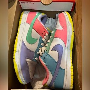 Nike Dunk Low SE